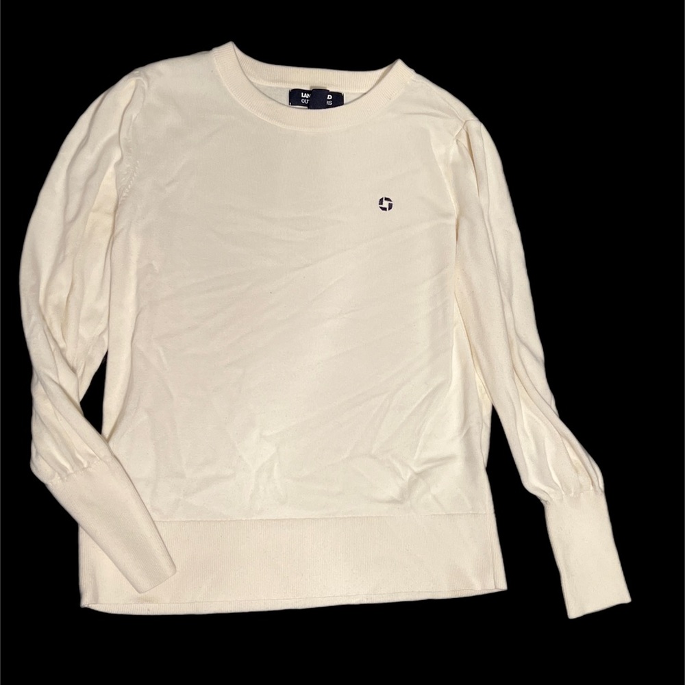 Chase uniform sweater size M can fit large off white/ivory color